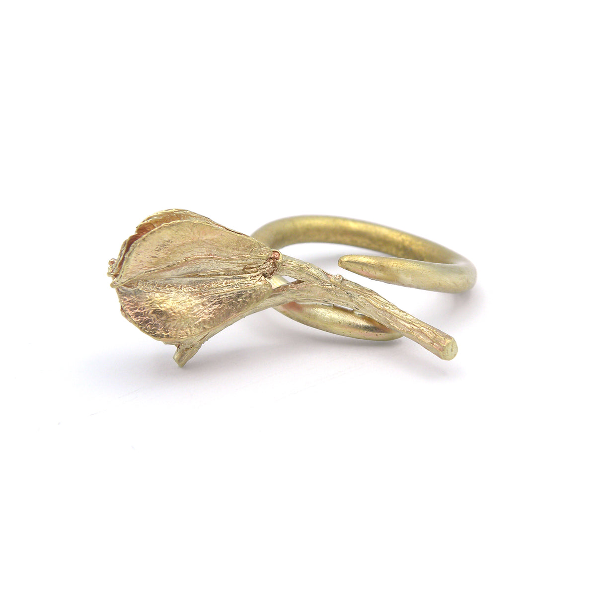 Bronze berry twig ring